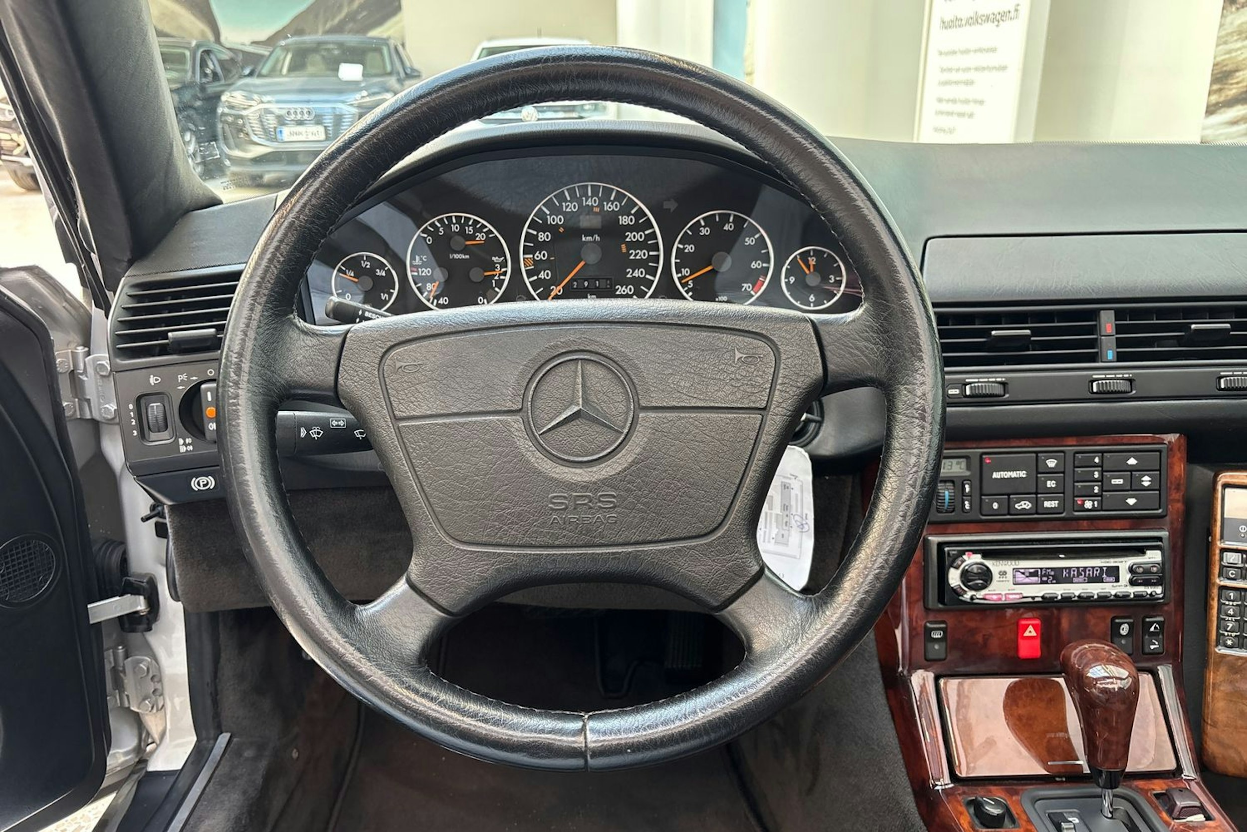 met. harmaa Mercedes-Benz SL 1993 kuva 16.