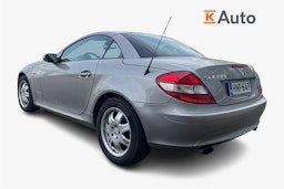 harmaa Mercedes-Benz SLK 2005 kuva 2.