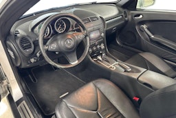 Hopea Mercedes-Benz SLK 2008 kuva 7.