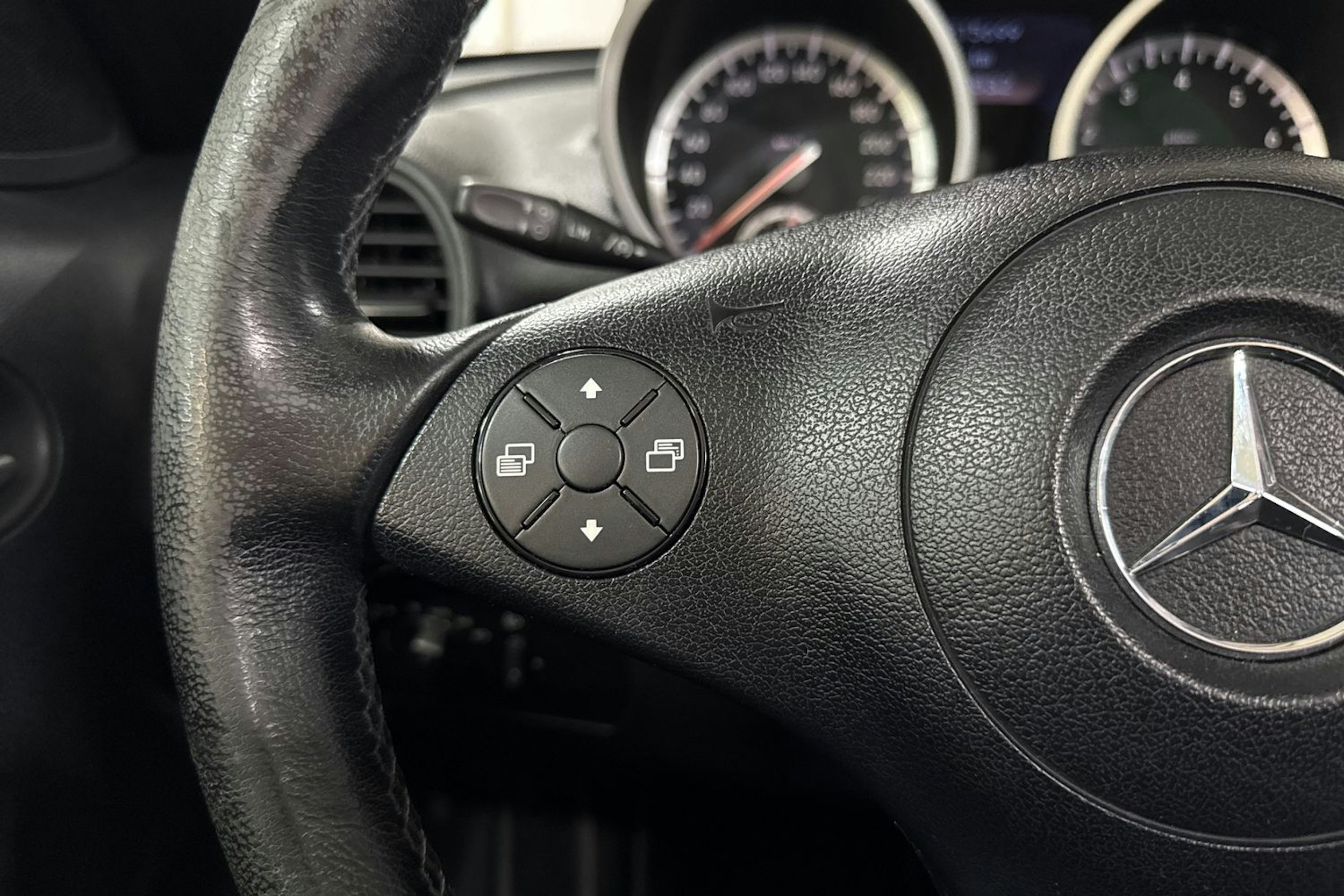 Hopea Mercedes-Benz SLK 2008 kuva 14.