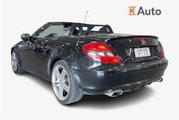 musta Mercedes-Benz SLK 2009 kuva 2.
