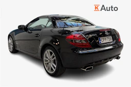musta Mercedes-Benz SLK 2011 kuva 2.