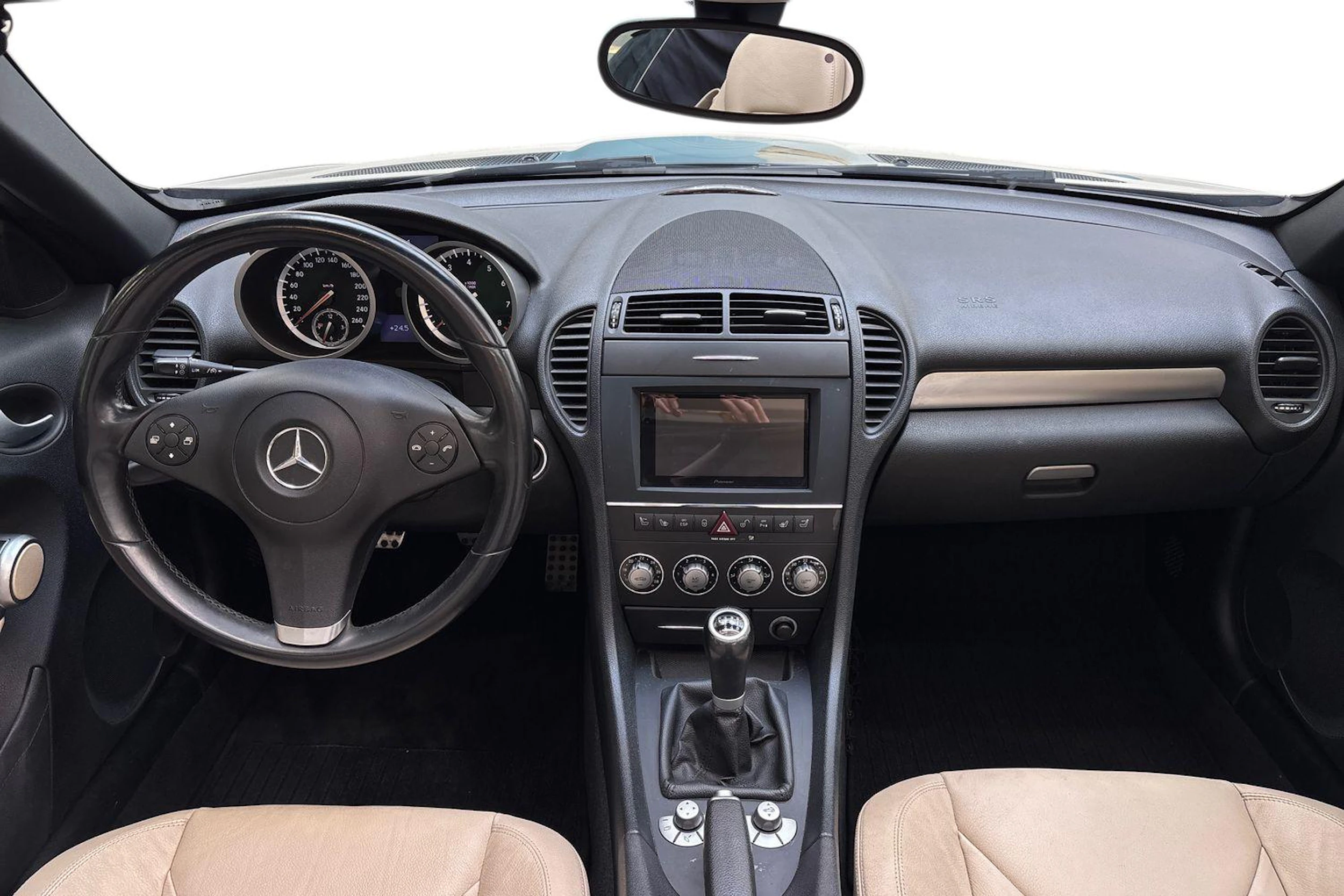 musta Mercedes-Benz SLK 2011 kuva 7.