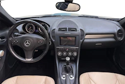 musta Mercedes-Benz SLK 2011 kuva 7.