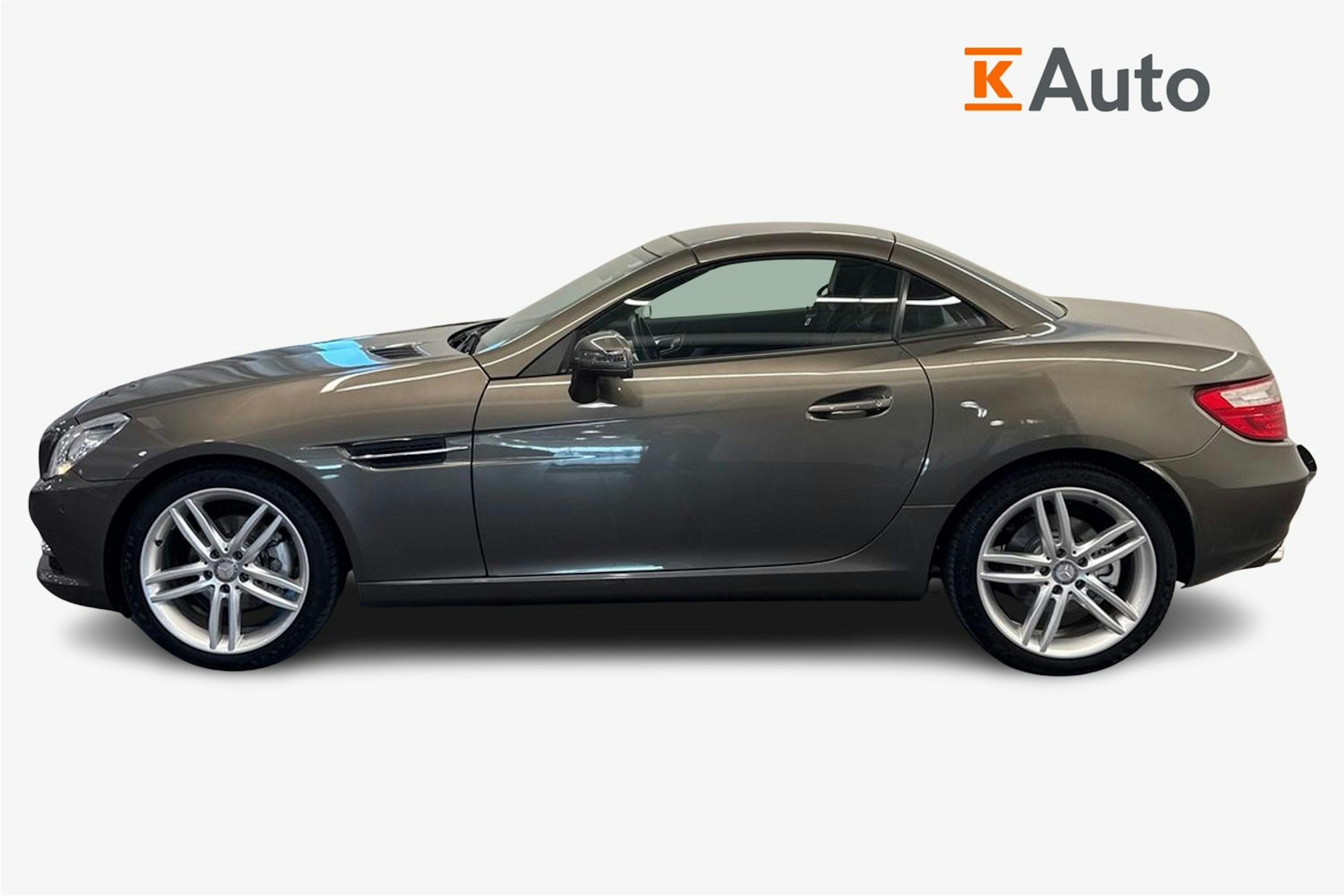 harmaa Mercedes-Benz SLK 2012 kuva 6.