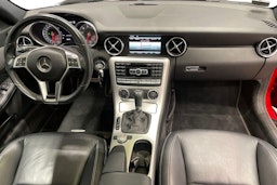 punainen Mercedes-Benz SLK 2013 kuva 7.