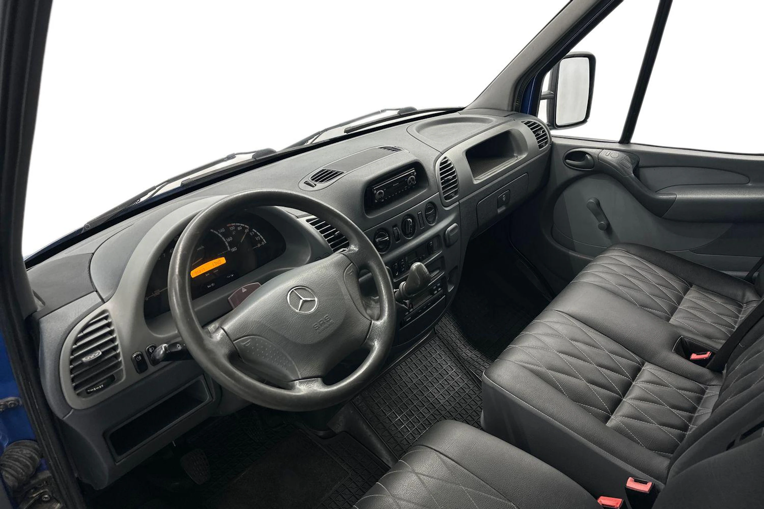 sininen Mercedes-Benz Sprinter 2003 kuva 6.