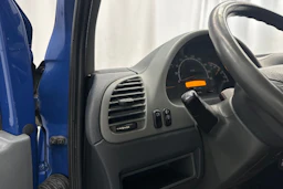 sininen Mercedes-Benz Sprinter 2003 kuva 17.