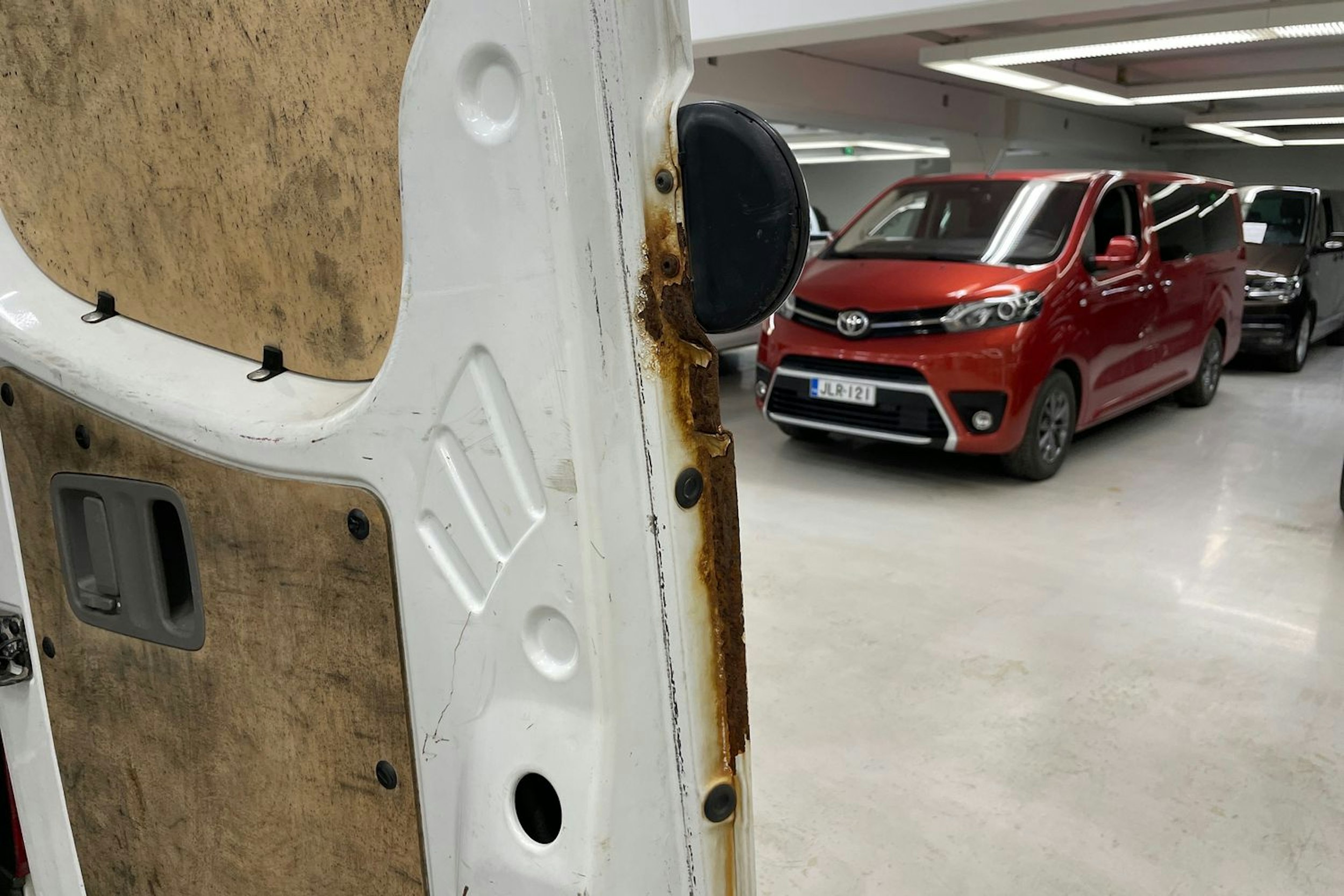 valkoinen Mercedes-Benz Sprinter 2007 kuva 38.