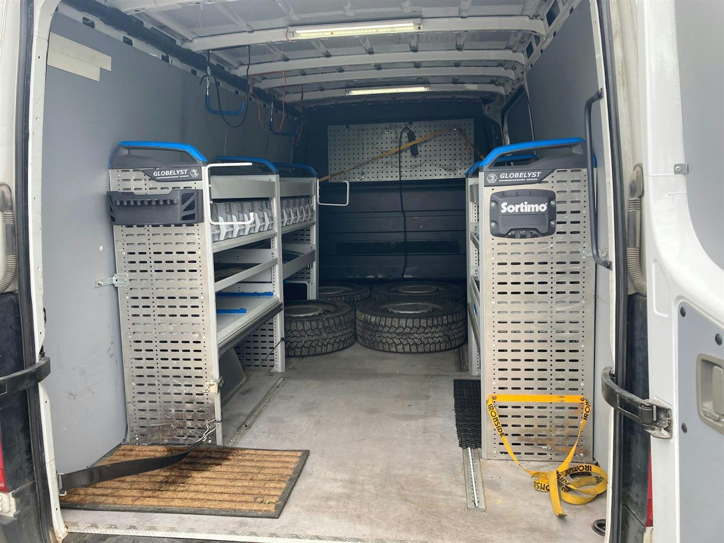 valkoinen Mercedes-Benz Sprinter 2007 kuva 4.