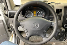 valkoinen Mercedes-Benz Sprinter 2007 kuva 18.