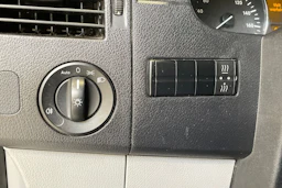 valkoinen Mercedes-Benz Sprinter 2007 kuva 23.
