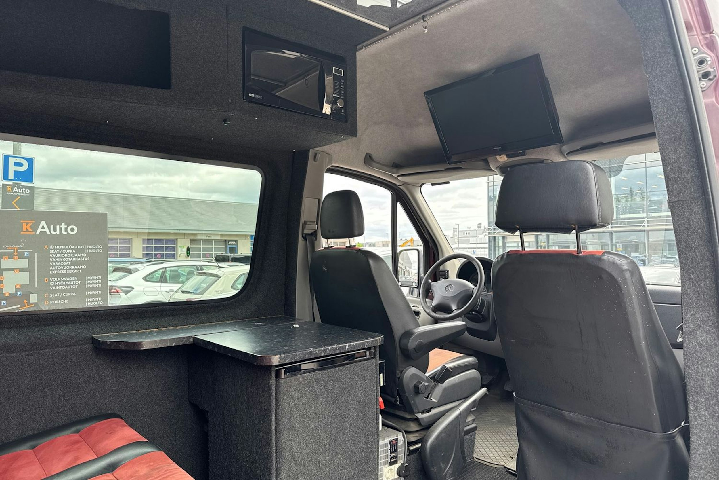 punainen Mercedes-Benz Sprinter 2008 kuva 14.