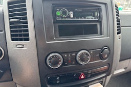punainen Mercedes-Benz Sprinter 2008 kuva 23.