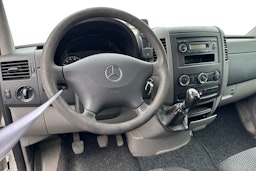 valkoinen Mercedes-Benz Sprinter 2008 kuva 9.
