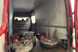 punainen Mercedes-Benz Sprinter 2009 kuva 15.