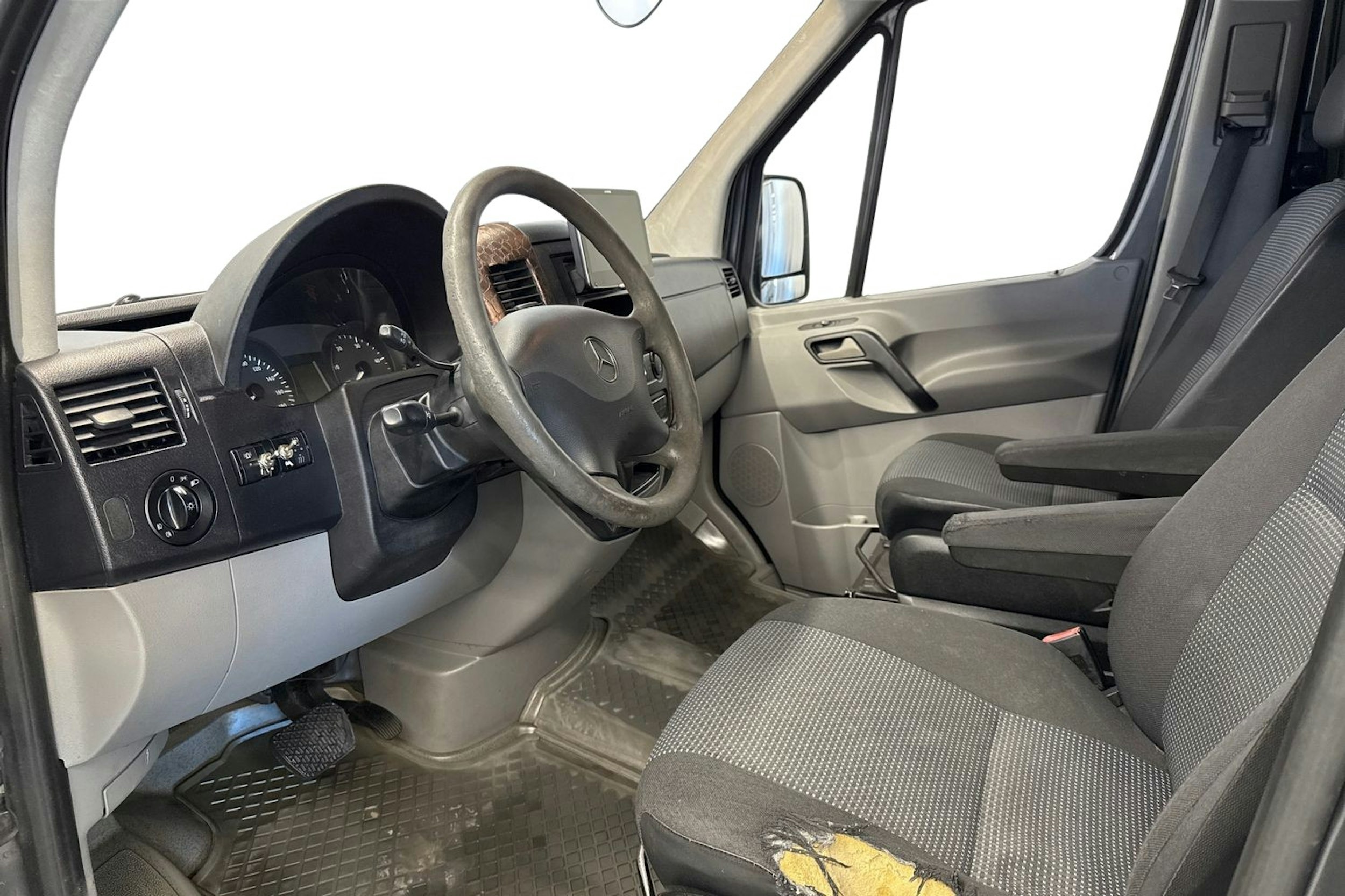 musta Mercedes-Benz Sprinter 2010 kuva 7.