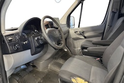 musta Mercedes-Benz Sprinter 2010 kuva 7.