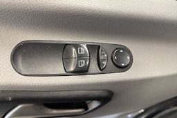 musta Mercedes-Benz Sprinter 2010 kuva 16.