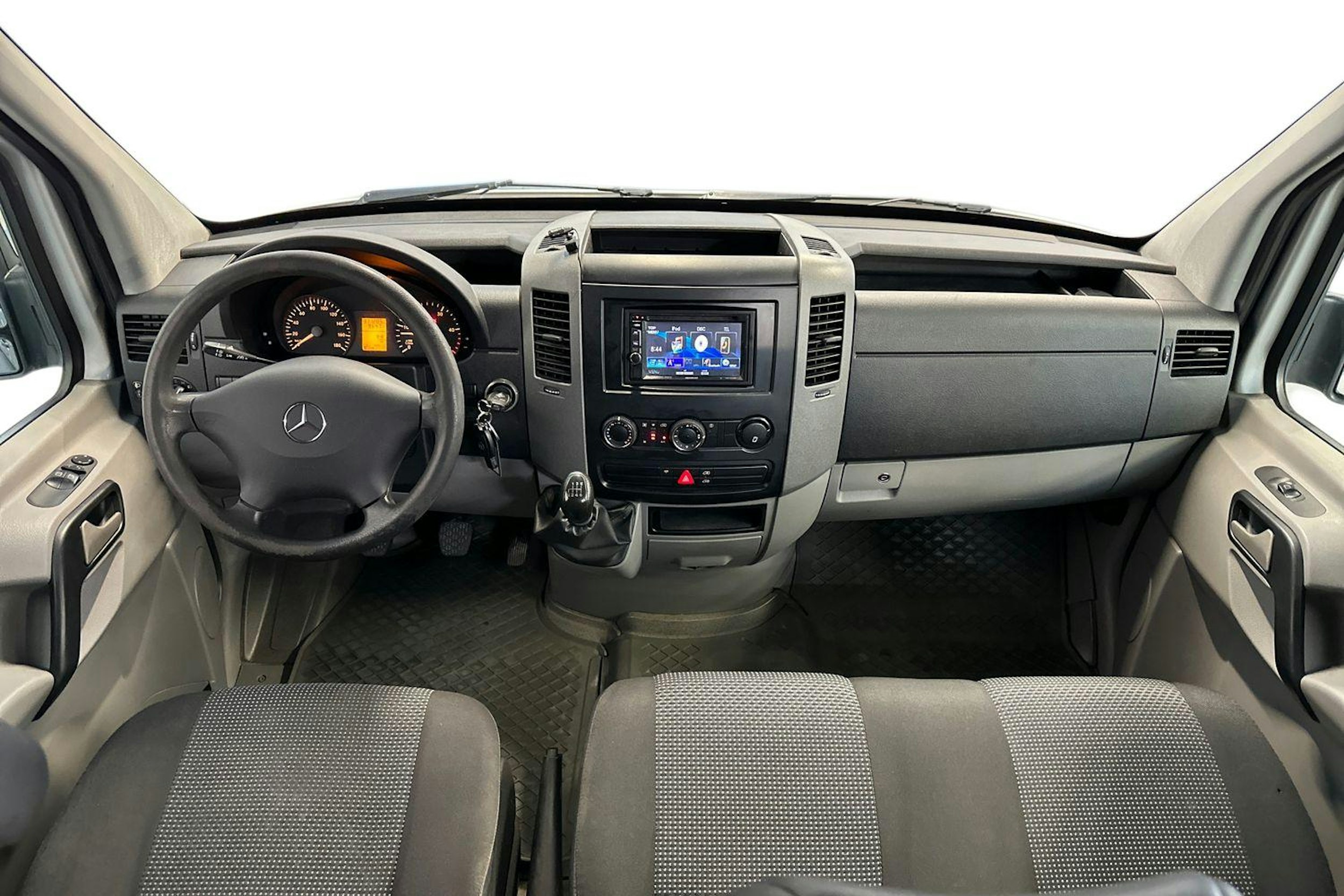 valkoinen Mercedes-Benz Sprinter 2010 kuva 9.