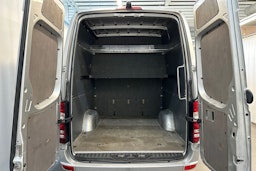 valkoinen Mercedes-Benz Sprinter 2010 kuva 30.