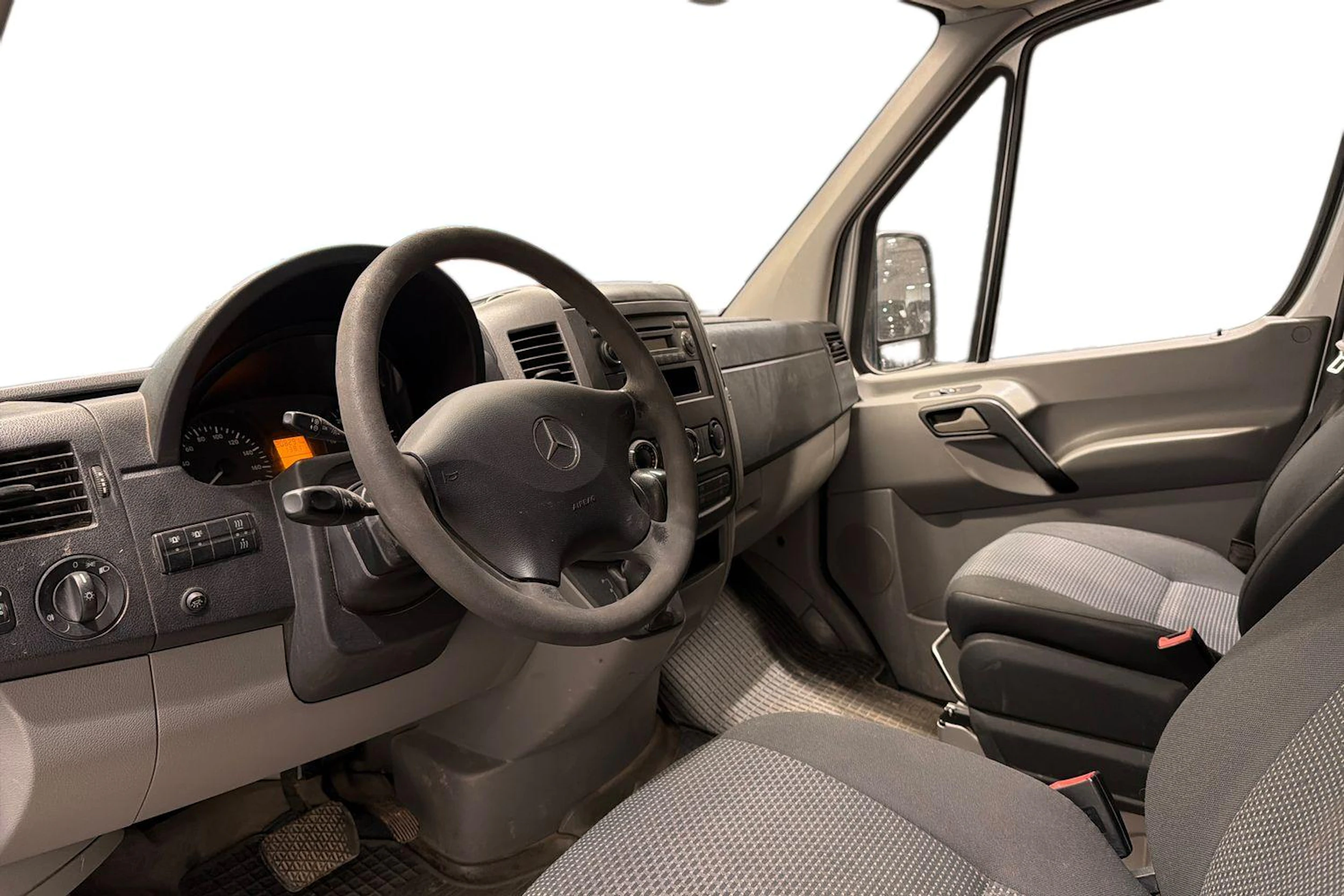 hopea Mercedes-Benz Sprinter 2010 kuva 3.