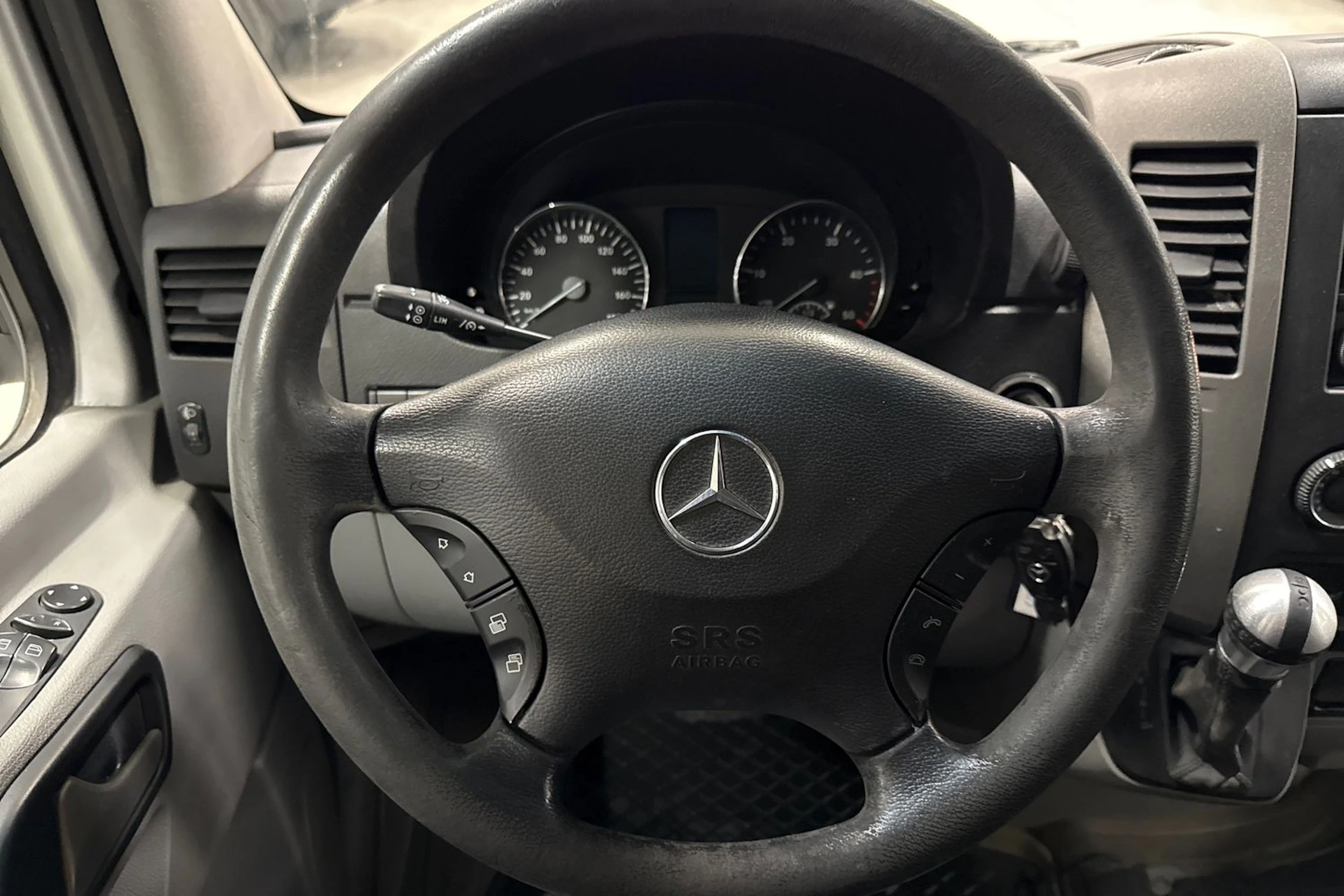 harmaa Mercedes-Benz Sprinter 2011 kuva 23.