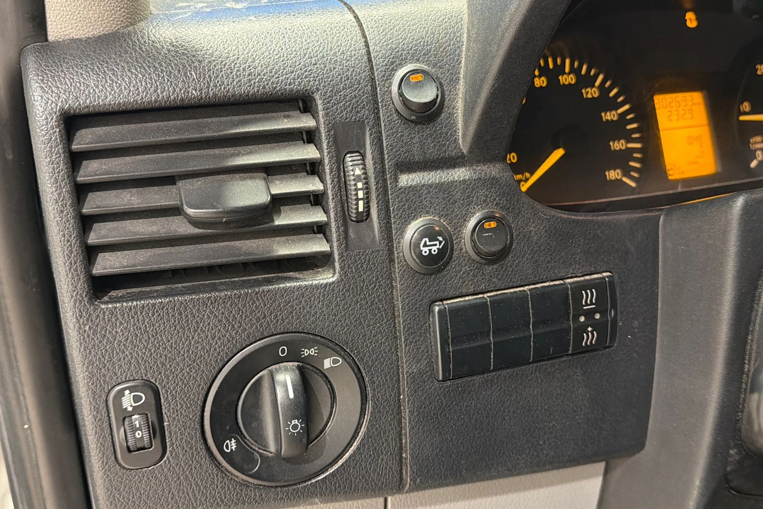 Valkoinen Mercedes-Benz SPRINTER 2011 kuva 13.