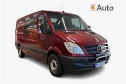 punainen Mercedes-Benz Sprinter 2011 kuva 1.