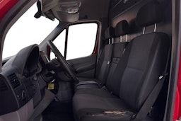 punainen Mercedes-Benz Sprinter 2012 kuva 3.