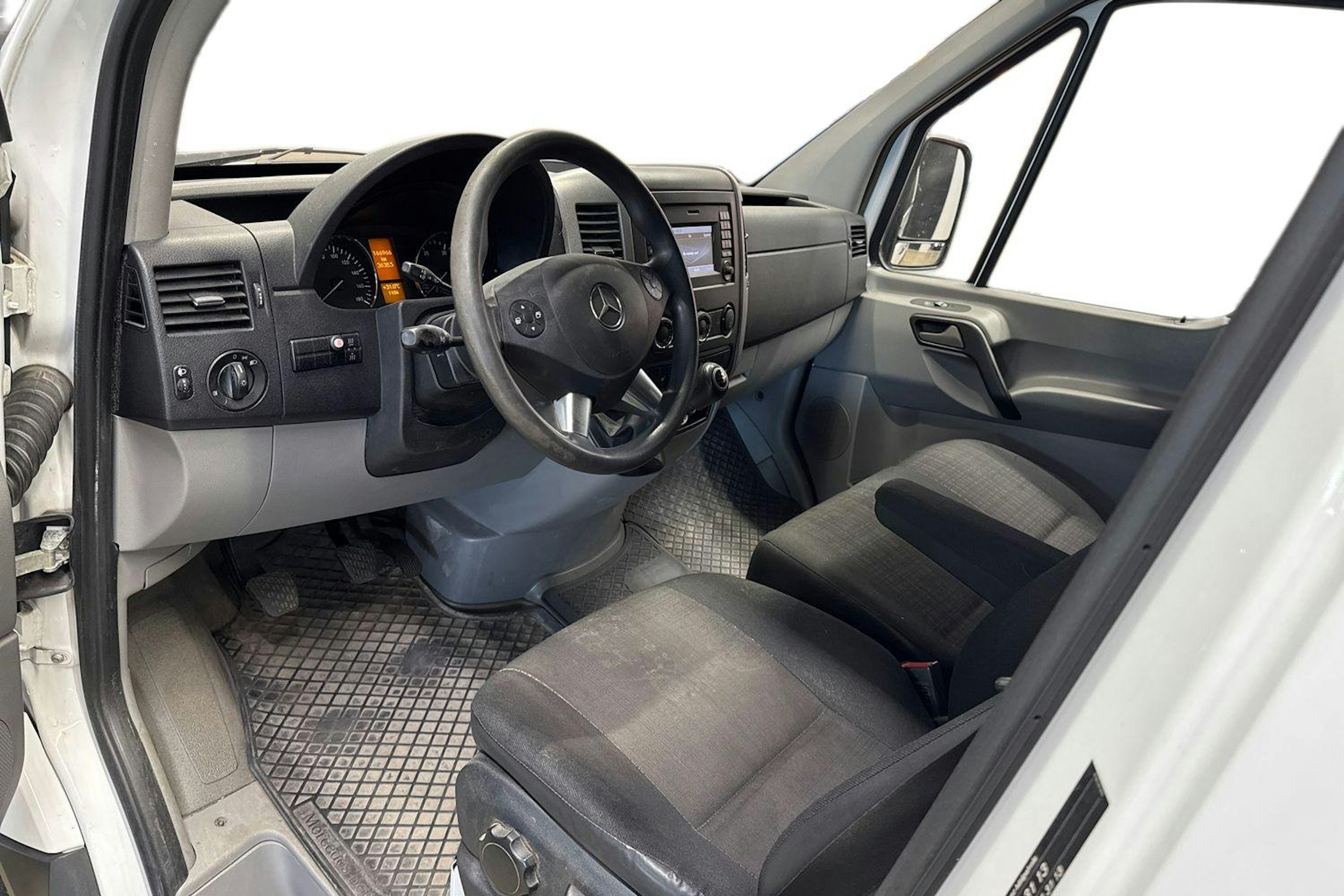 valkoinen Mercedes-Benz Sprinter 2013 kuva 3.