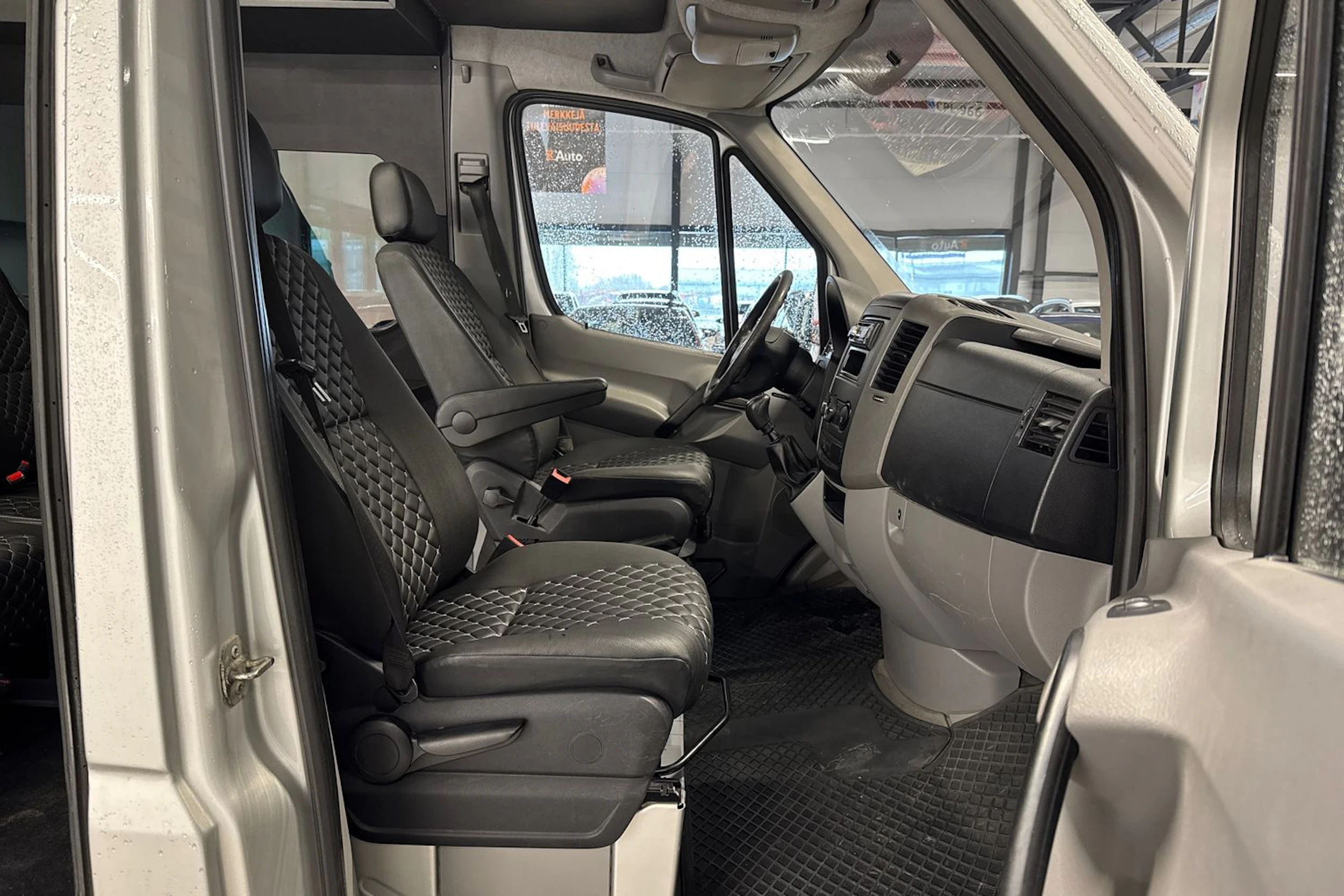 hopea Mercedes-Benz Sprinter 2013 kuva 6.