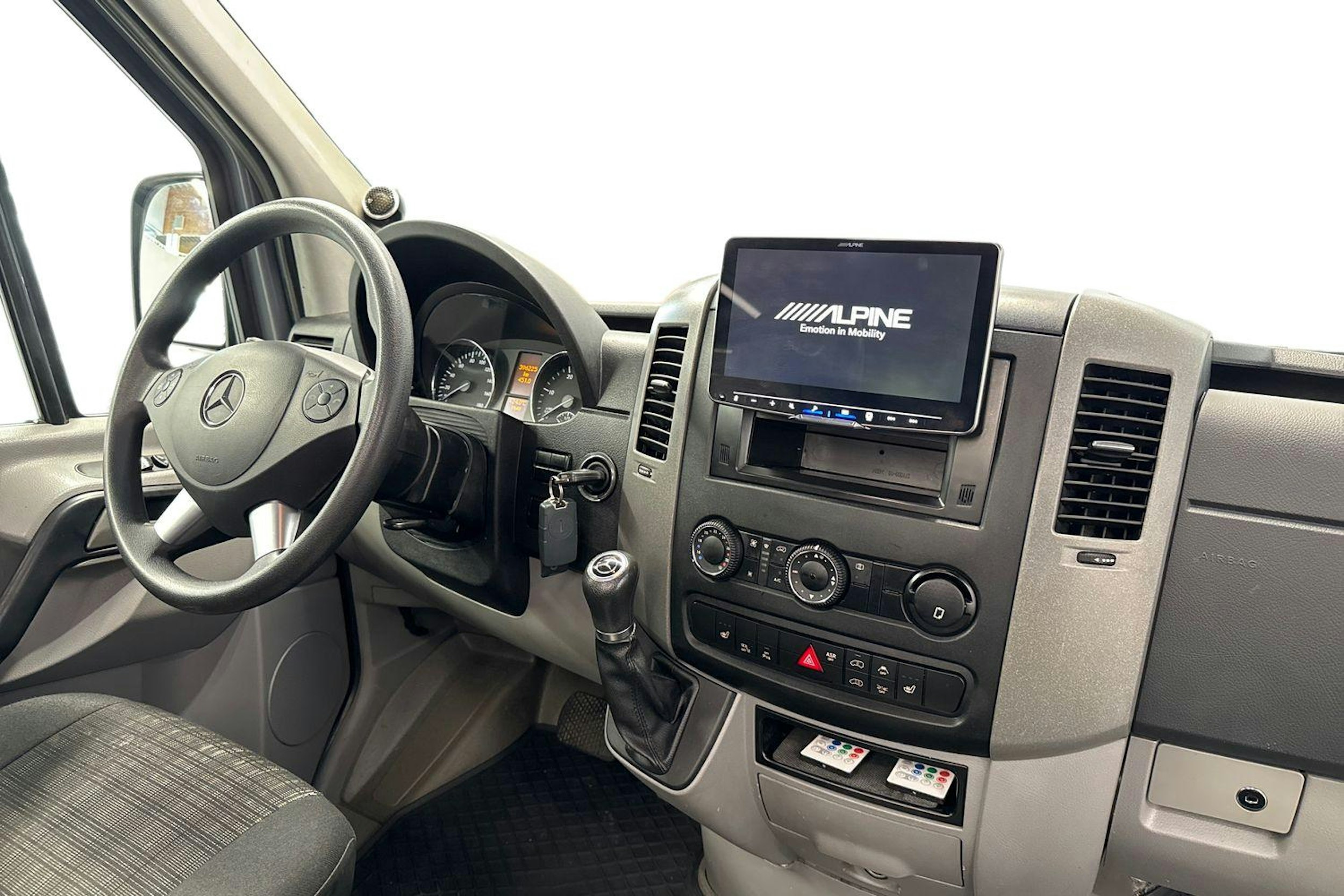 harmaa Mercedes-Benz Sprinter 2013 kuva 10.