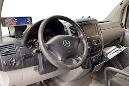 monivär. Mercedes-Benz Sprinter 2013 kuva 7.