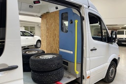 monivär. Mercedes-Benz Sprinter 2013 kuva 11.