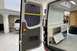monivär. Mercedes-Benz Sprinter 2013 kuva 19.
