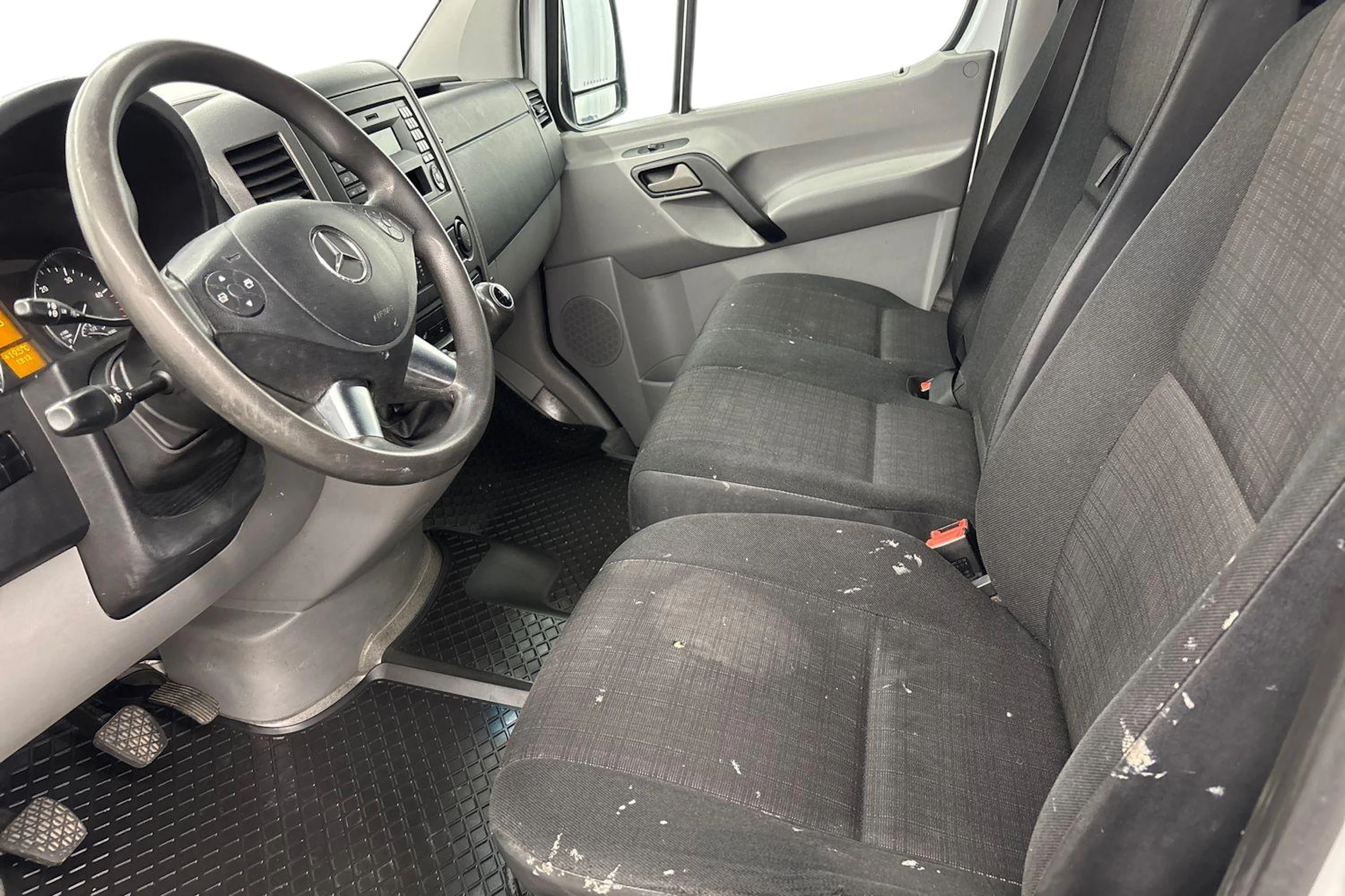valkoinen Mercedes-Benz Sprinter 2013 kuva 8.