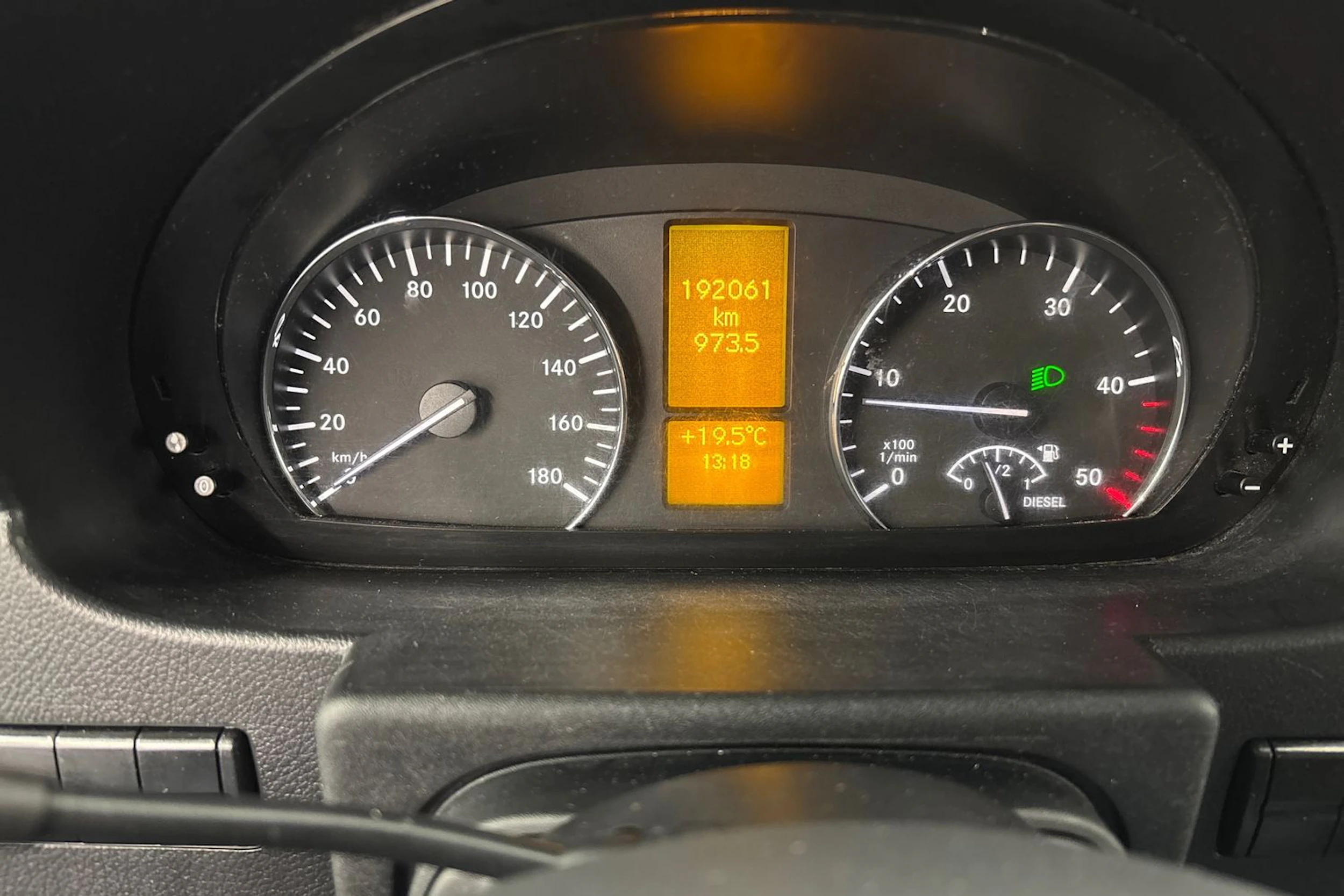 valkoinen Mercedes-Benz Sprinter 2013 kuva 24.