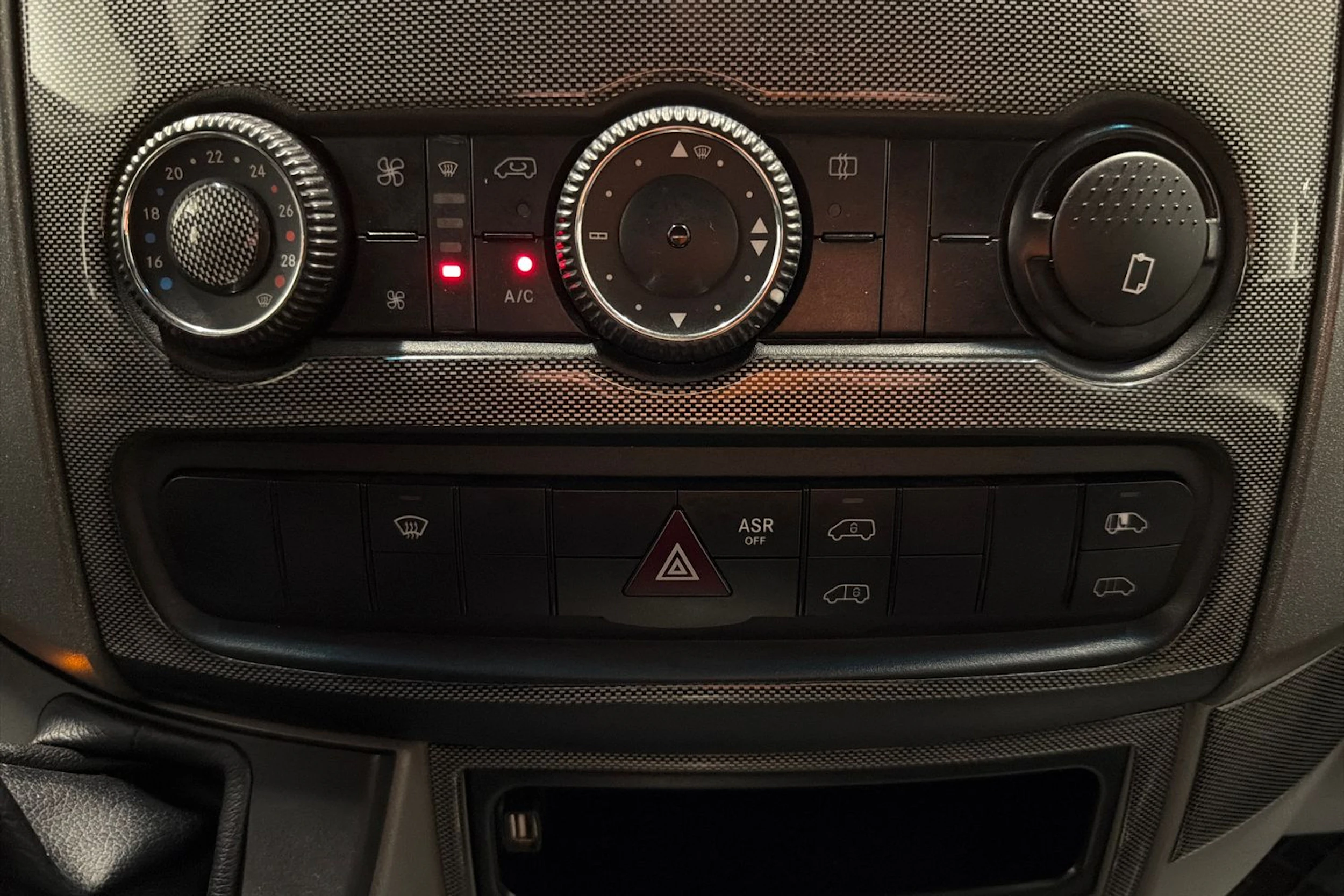 Ruskea (beige) Mercedes-Benz SPRINTER 2014 kuva 16.