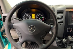 vihreä Mercedes-Benz Sprinter 2013 kuva 9.