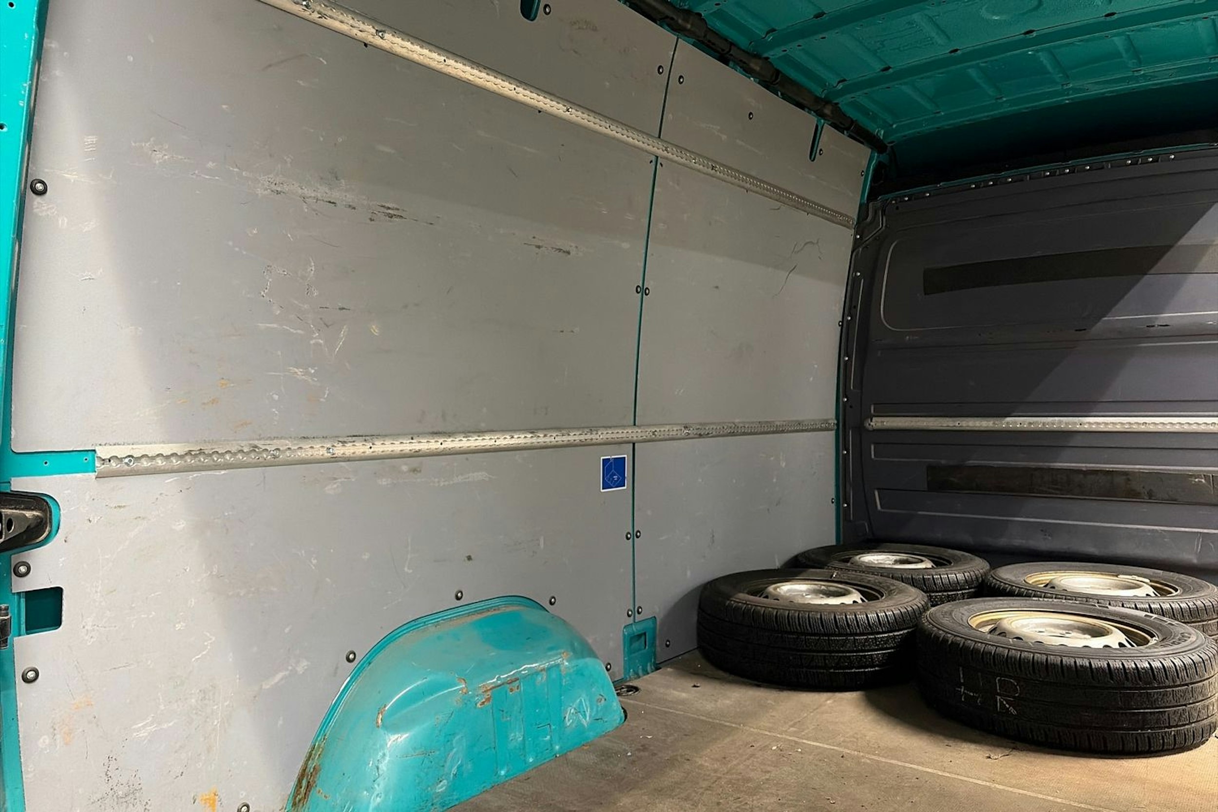 vihreä Mercedes-Benz Sprinter 2013 kuva 18.