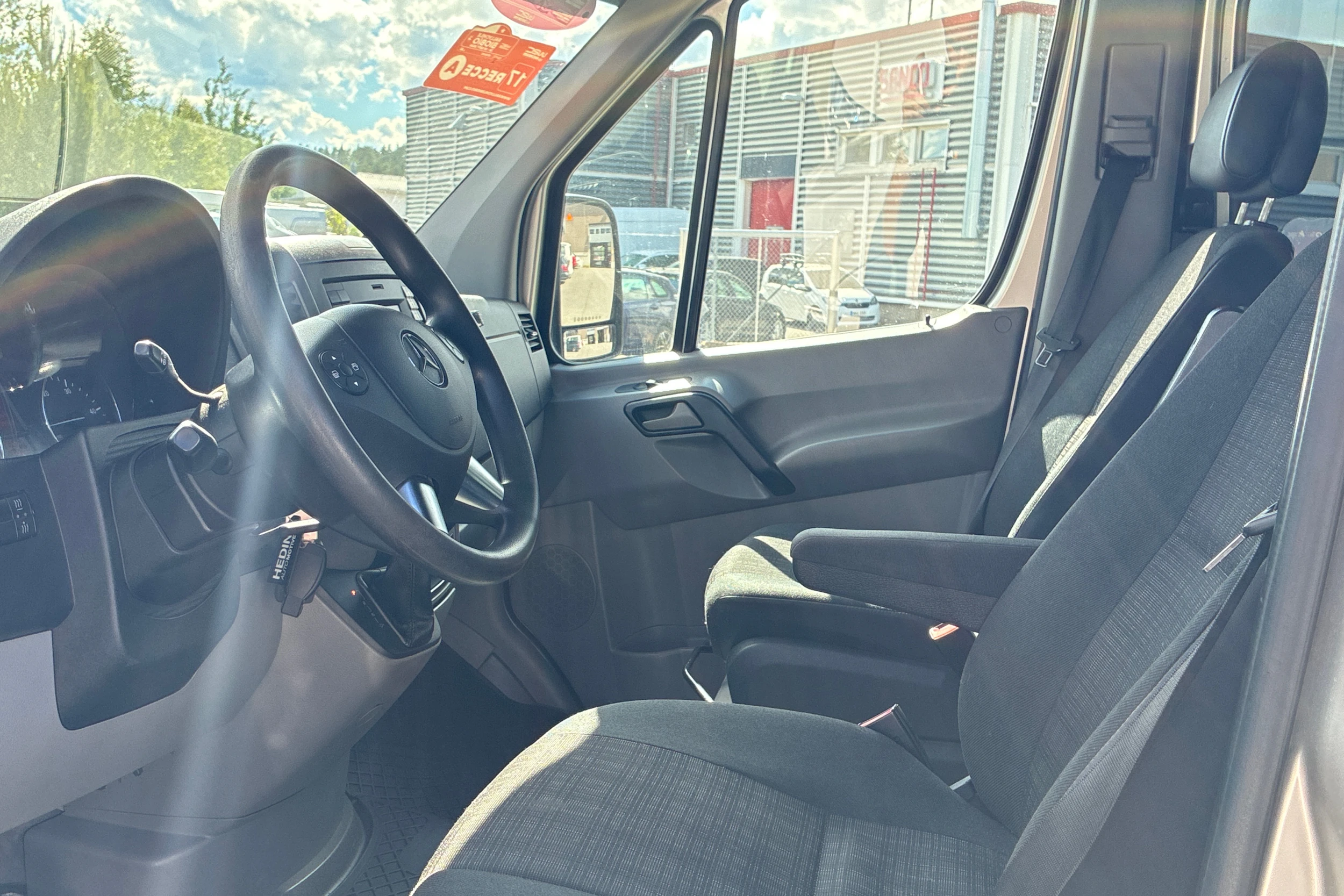 harmaa Mercedes-Benz Sprinter 2013 kuva 4.