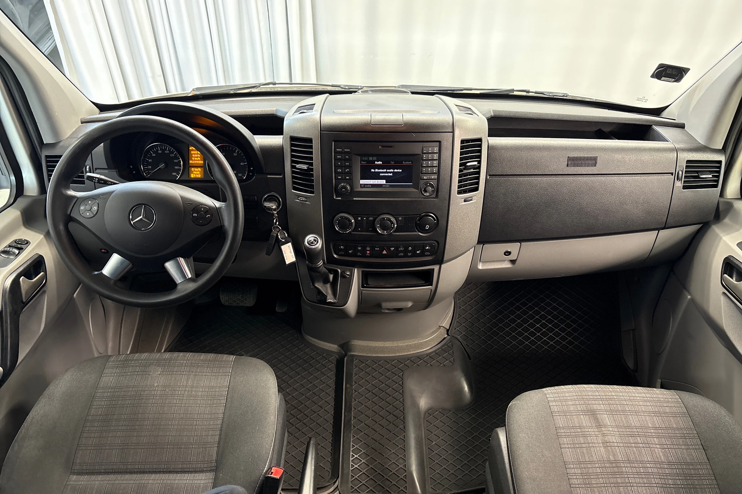 harmaa Mercedes-Benz Sprinter 2013 kuva 17.