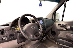 harmaa Mercedes-Benz Sprinter 2014 kuva 3.