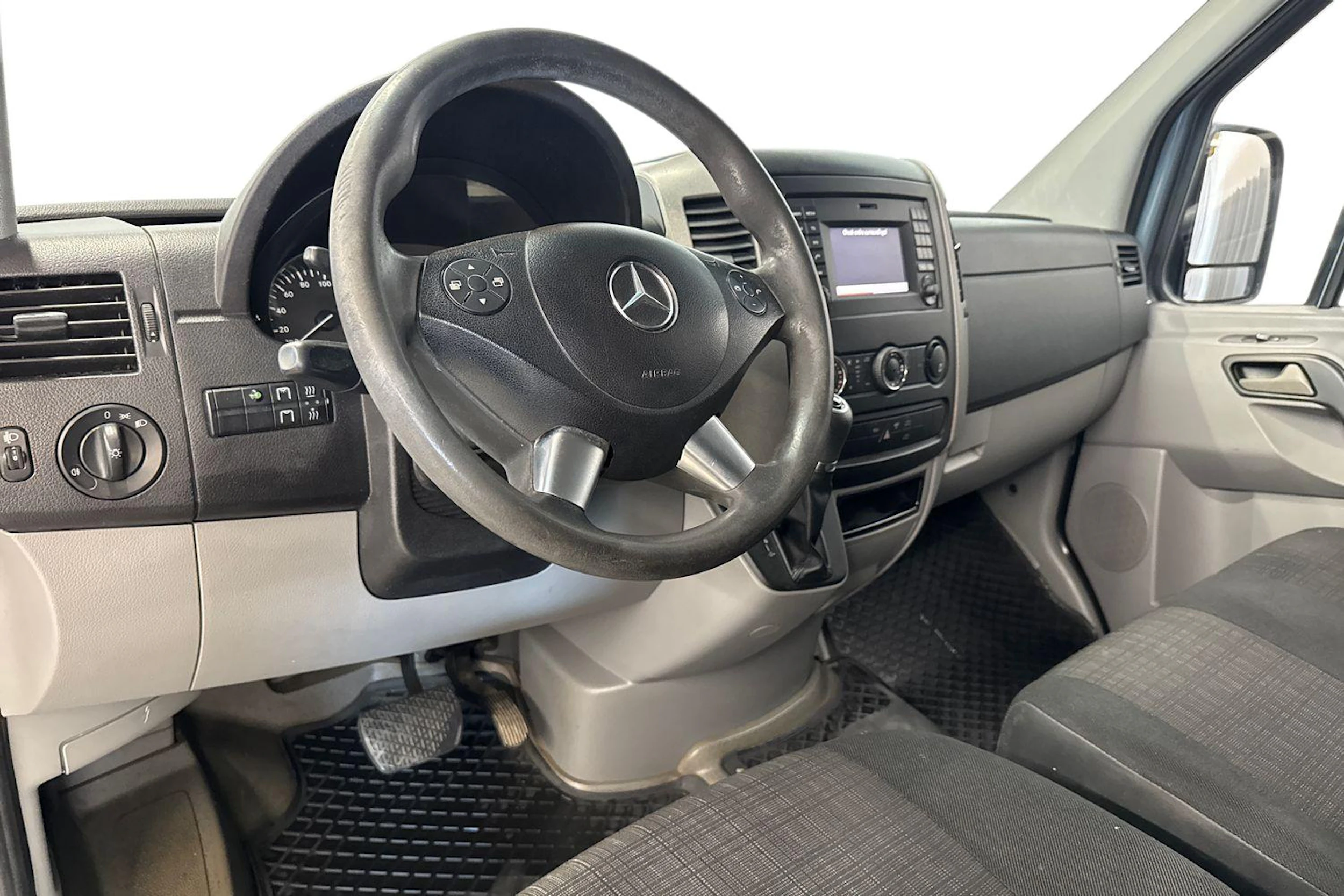 harmaa Mercedes-Benz Sprinter 2014 kuva 8.