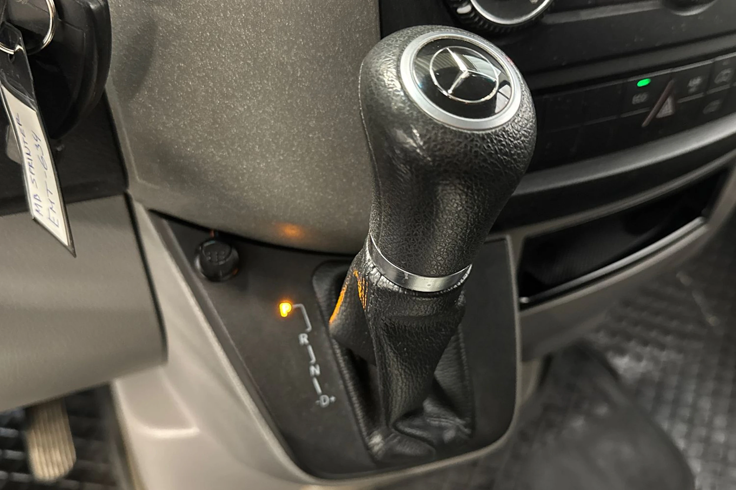 harmaa Mercedes-Benz Sprinter 2014 kuva 16.