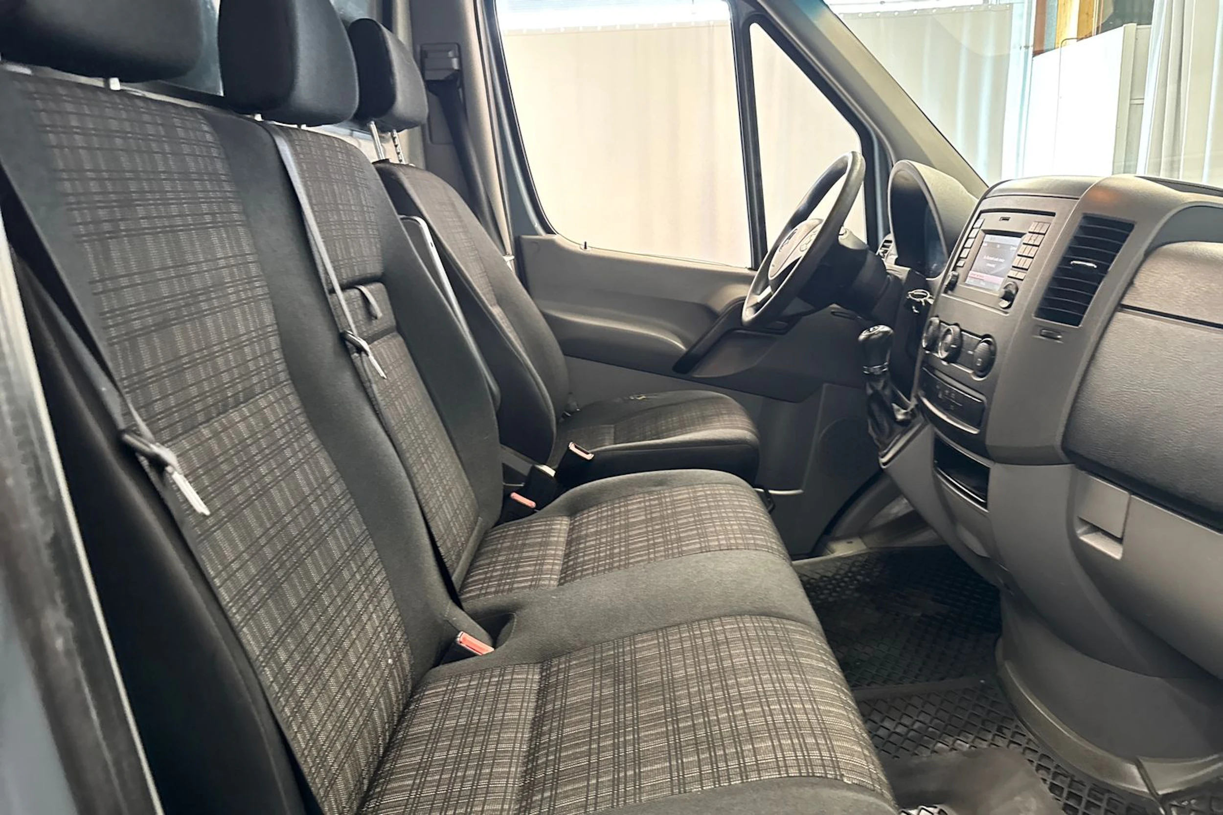 harmaa Mercedes-Benz Sprinter 2014 kuva 20.