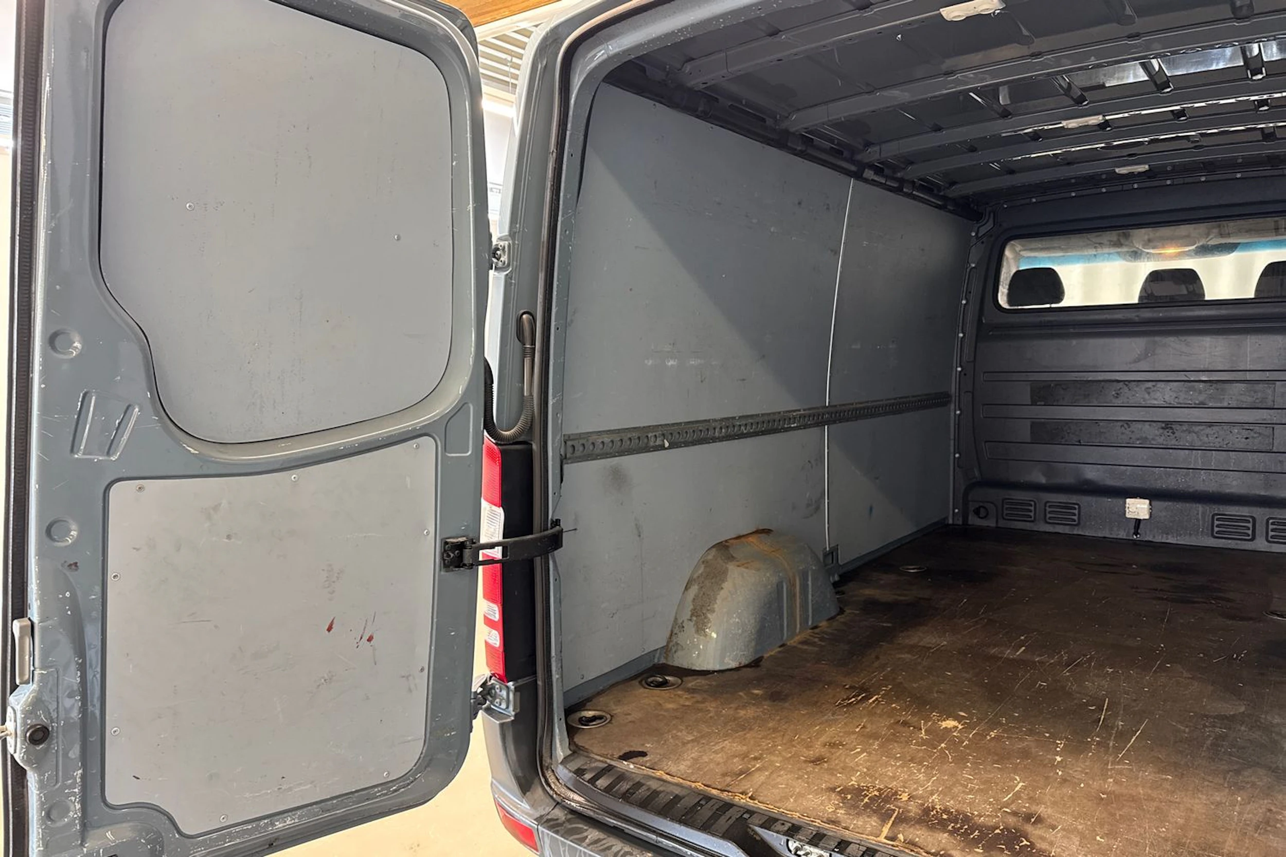 harmaa Mercedes-Benz Sprinter 2014 kuva 22.