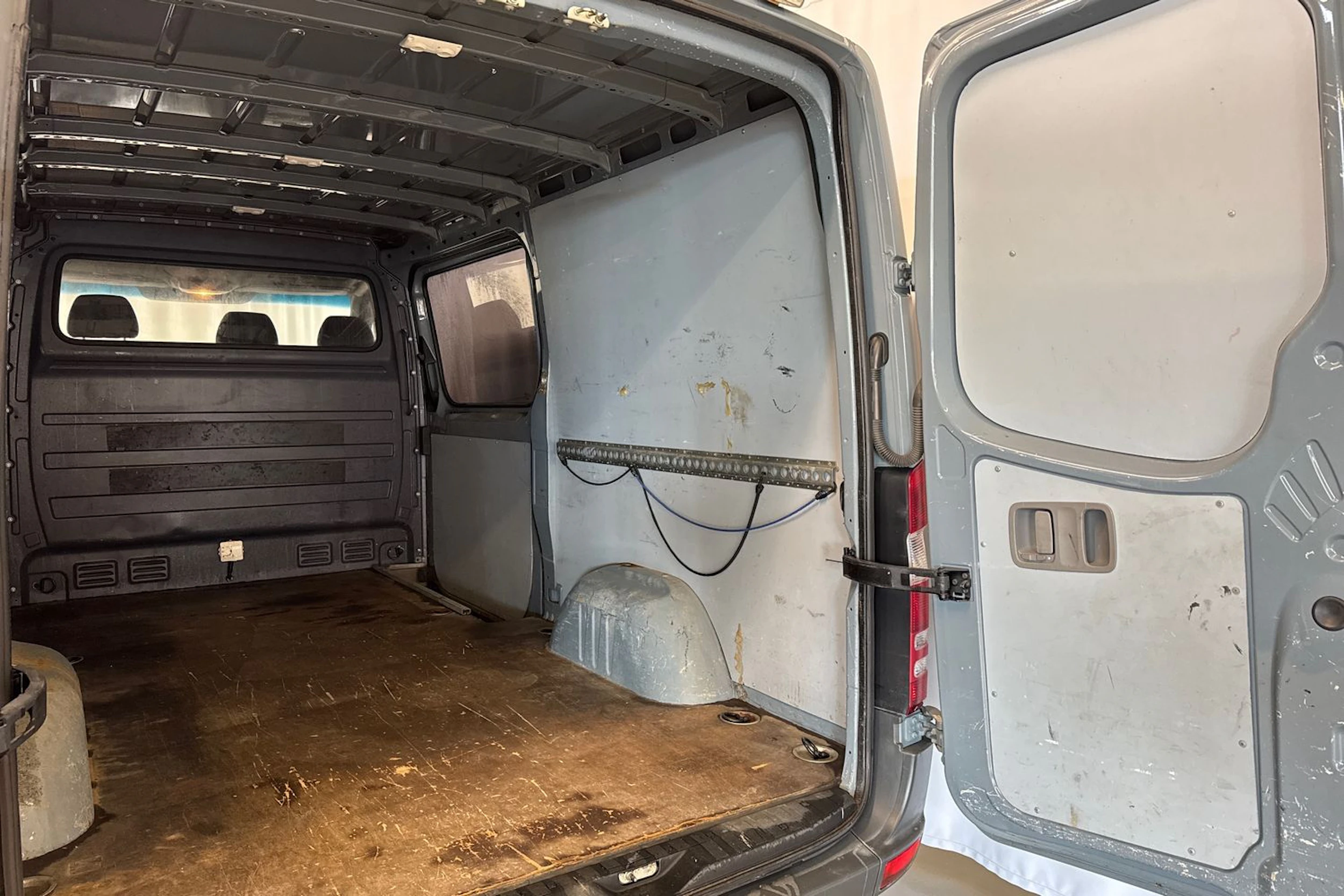 harmaa Mercedes-Benz Sprinter 2014 kuva 23.