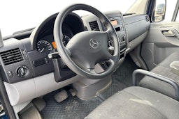 sininen Mercedes-Benz Sprinter 2014 kuva 3.